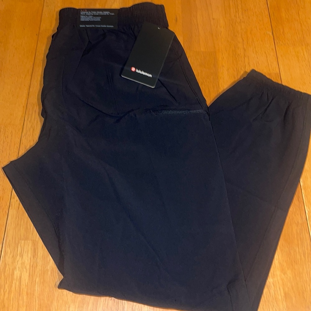 Lululemon License to Train Cargo Jogger
